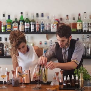 ערב קוקטיילים בסגנון איטלקי ופיצות