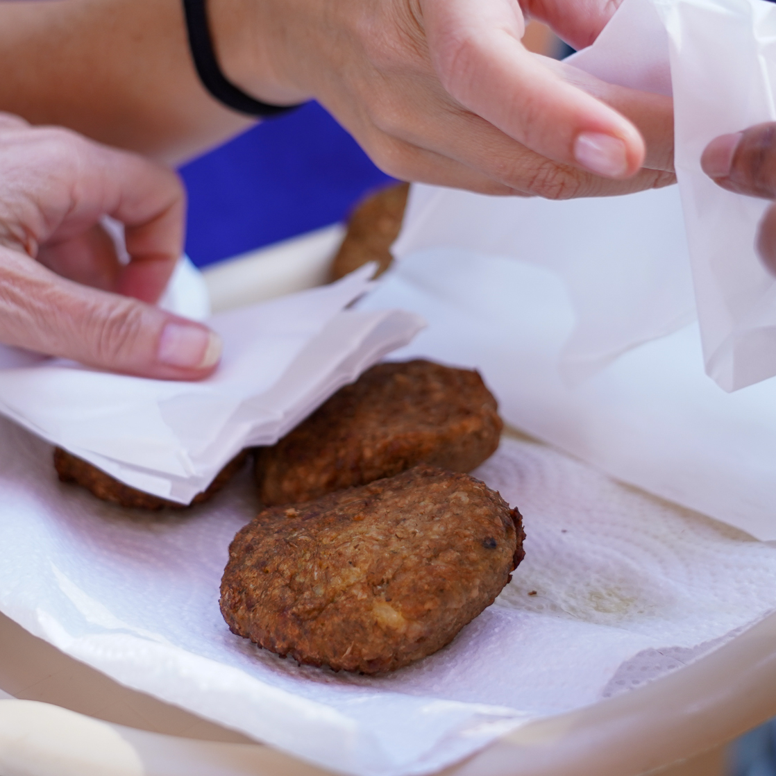 סיור קולינרי (טעימות) בשילוב בעלי מלאכה – דה לאקס